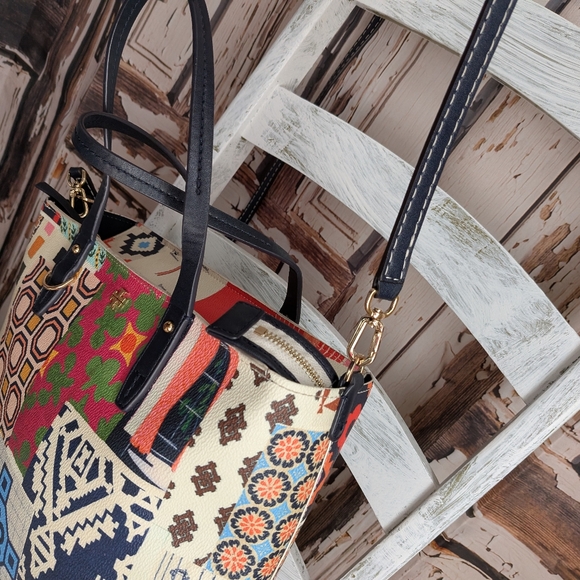 Tory Burch Kerrington handbag - Picture 12 of 16